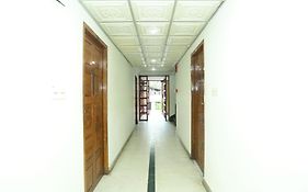 Hotel O Oasis